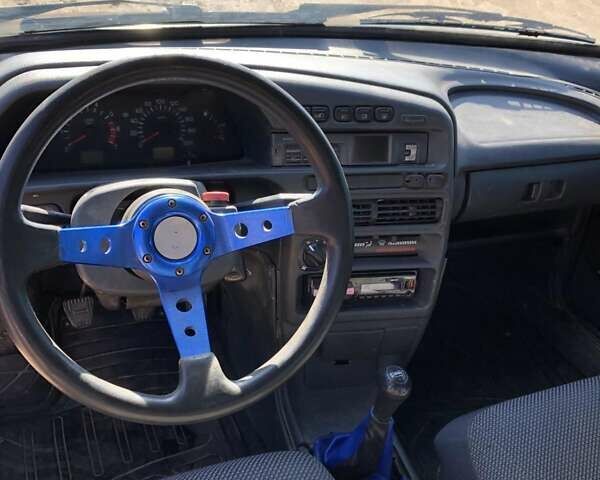 Чорний ВАЗ 2113 Самара, об'ємом двигуна 1.6 л та пробігом 240 тис. км за 1250 $, фото 4 на Automoto.ua