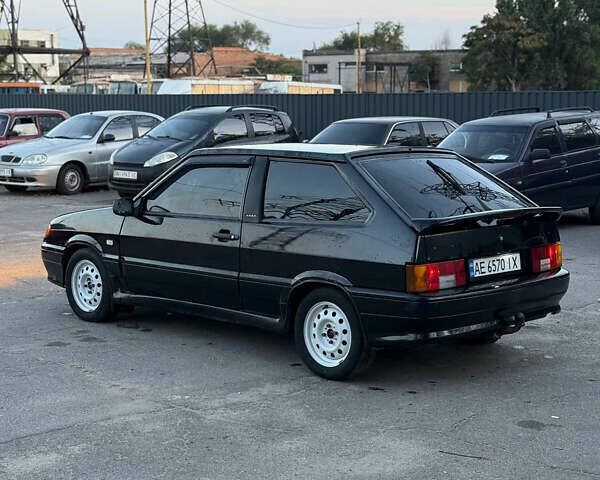 Чорний ВАЗ 2113 Самара, об'ємом двигуна 1.6 л та пробігом 220 тис. км за 1550 $, фото 3 на Automoto.ua