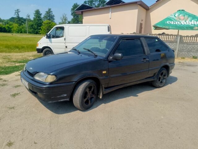 Черный ВАЗ 2113 Самара, объемом двигателя 2 л и пробегом 250 тыс. км за 985 $, фото 1 на Automoto.ua
