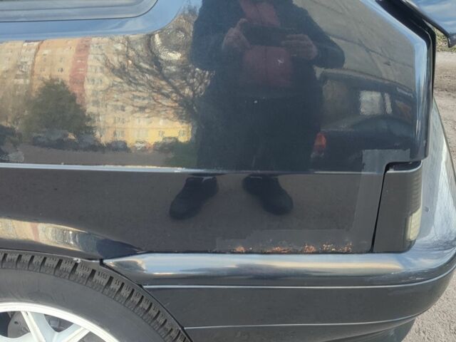 Черный ВАЗ 2113 Самара, объемом двигателя 1.6 л и пробегом 220 тыс. км за 1900 $, фото 16 на Automoto.ua