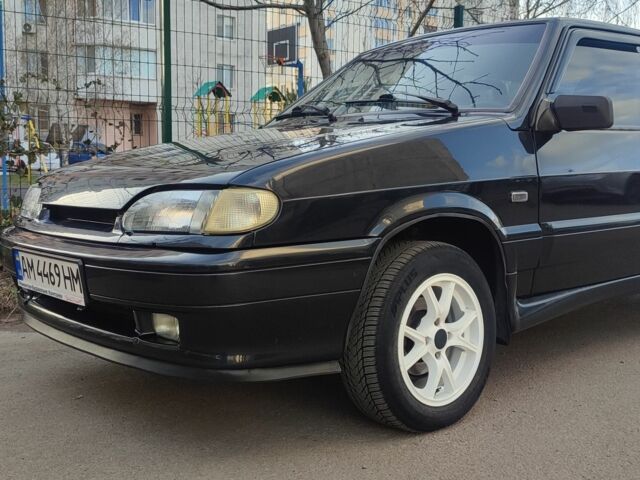 Черный ВАЗ 2113 Самара, объемом двигателя 1.6 л и пробегом 220 тыс. км за 1900 $, фото 1 на Automoto.ua