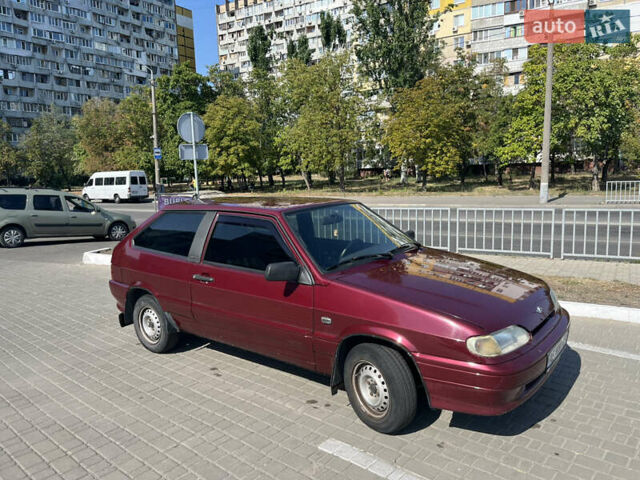Червоний ВАЗ 2113 Самара, об'ємом двигуна 1.5 л та пробігом 161 тис. км за 2100 $, фото 1 на Automoto.ua