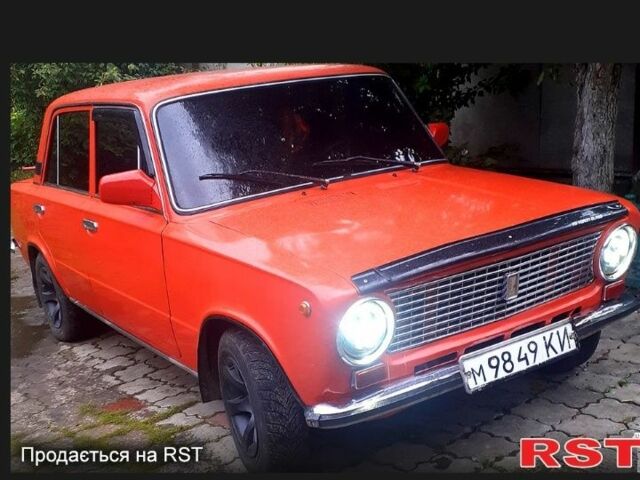 ВАЗ 2113 Самара 1986 в Хмельницком на Automoto.ua Красный ВАЗ 2113 Самара, объемом двигателя 1 л и пробегом 1 тыс. км за 1000 $, фото 3 на Automoto.ua