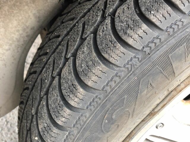 Червоний ВАЗ 2113 Самара, об'ємом двигуна 1.2 л та пробігом 60 тис. км за 489 $, фото 3 на Automoto.ua