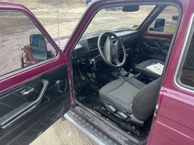 Красный ВАЗ 2113 Самара, объемом двигателя 1.7 л и пробегом 130 тыс. км за 3543 $, фото 8 на Automoto.ua