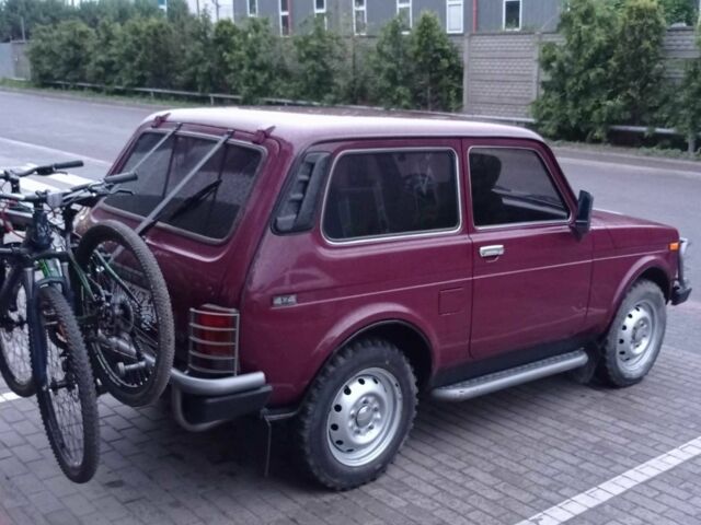 Красный ВАЗ 2113 Самара, объемом двигателя 1.7 л и пробегом 130 тыс. км за 3543 $, фото 9 на Automoto.ua