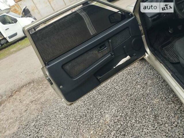 ВАЗ 2113 Самара, об'ємом двигуна 0 л та пробігом 302 тис. км за 1700 $, фото 10 на Automoto.ua