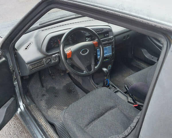 ВАЗ 2113 Самара, объемом двигателя 1.5 л и пробегом 344 тыс. км за 2200 $, фото 8 на Automoto.ua
