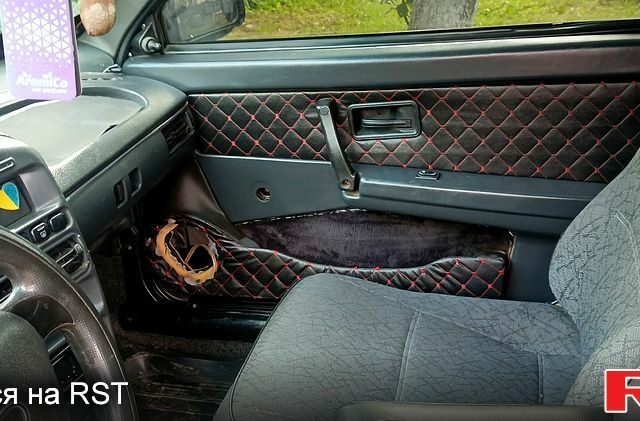 ВАЗ 2113 Самара, объемом двигателя 1.5 л и пробегом 0 тыс. км за 1350 $, фото 3 на Automoto.ua