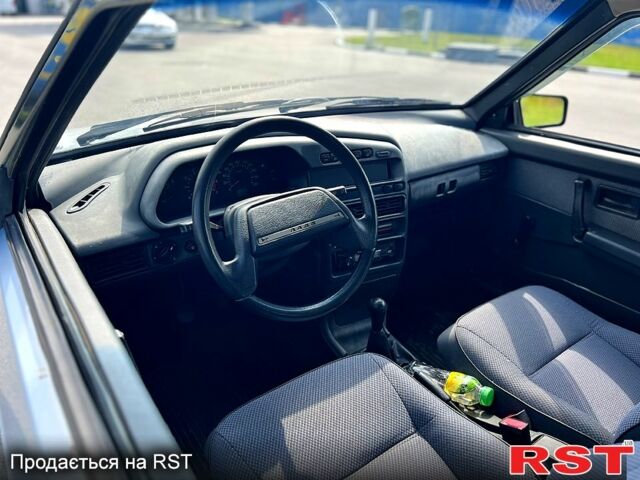 ВАЗ 2113 Самара, объемом двигателя 1.6 л и пробегом 104 тыс. км за 1200 $, фото 1 на Automoto.ua