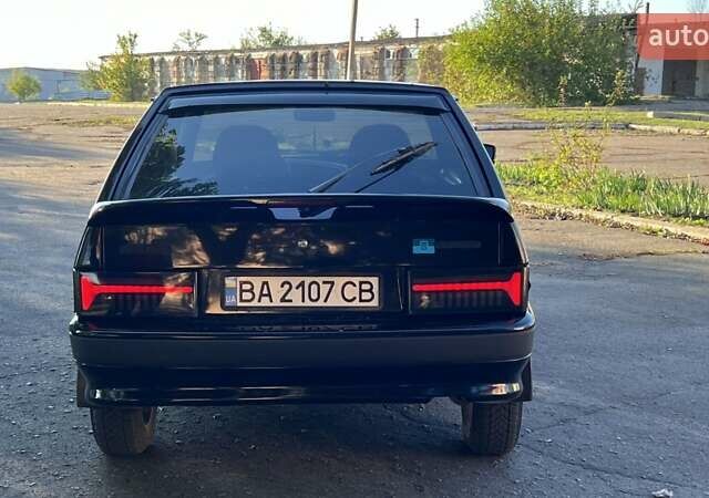 ВАЗ 2113 Самара, объемом двигателя 1.6 л и пробегом 333 тыс. км за 2200 $, фото 3 на Automoto.ua