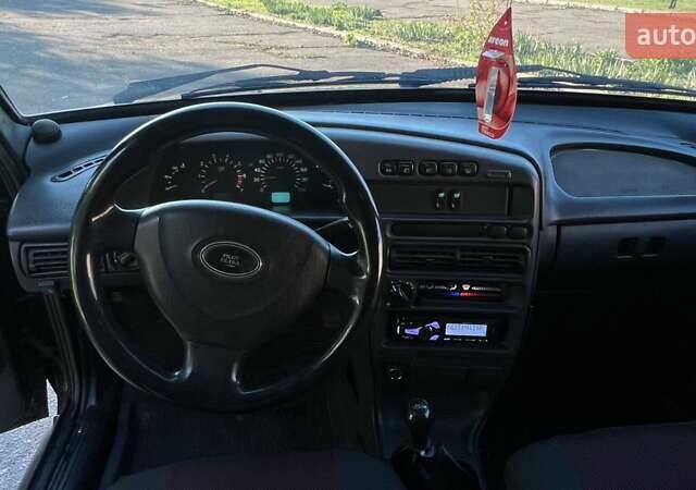 ВАЗ 2113 Самара, объемом двигателя 1.6 л и пробегом 333 тыс. км за 2200 $, фото 8 на Automoto.ua