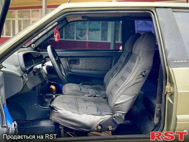 ВАЗ 2113 Самара, объемом двигателя 16 л и пробегом 200 тыс. км за 1600 $, фото 11 на Automoto.ua