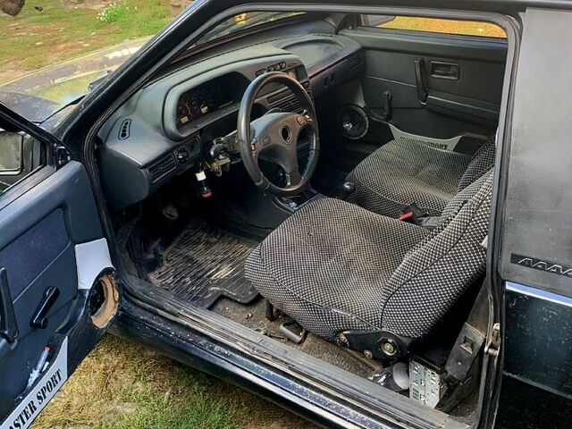 ВАЗ 2113 Самара, объемом двигателя 1.6 л и пробегом 95 тыс. км за 1255 $, фото 5 на Automoto.ua