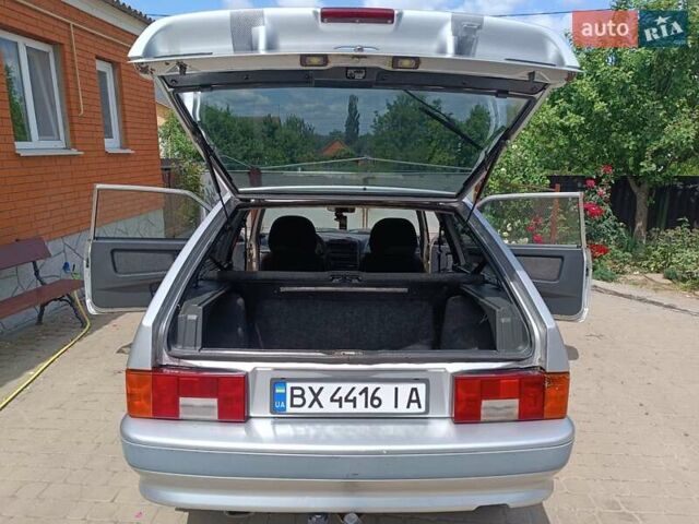 Серый ВАЗ 2113 Самара, объемом двигателя 1.5 л и пробегом 170 тыс. км за 1599 $, фото 3 на Automoto.ua