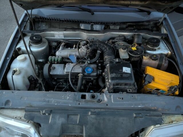 Сірий ВАЗ 2113 Самара, об'ємом двигуна 1.5 л та пробігом 1000 тис. км за 1650 $, фото 4 на Automoto.ua