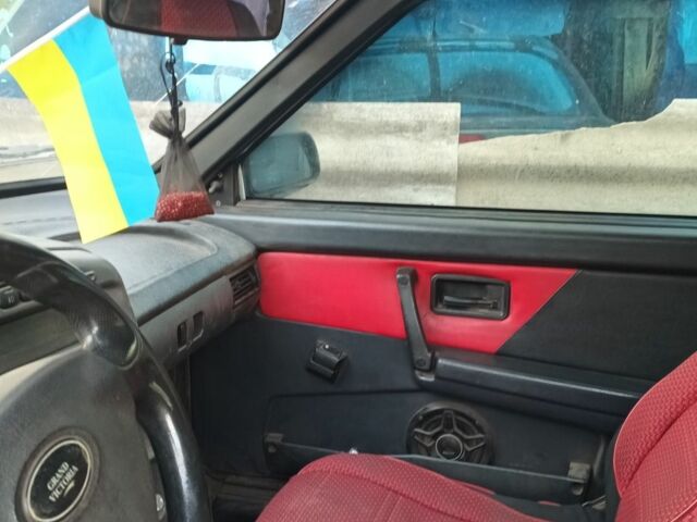 Сірий ВАЗ 2113 Самара, об'ємом двигуна 1.5 л та пробігом 1000 тис. км за 834 $, фото 5 на Automoto.ua