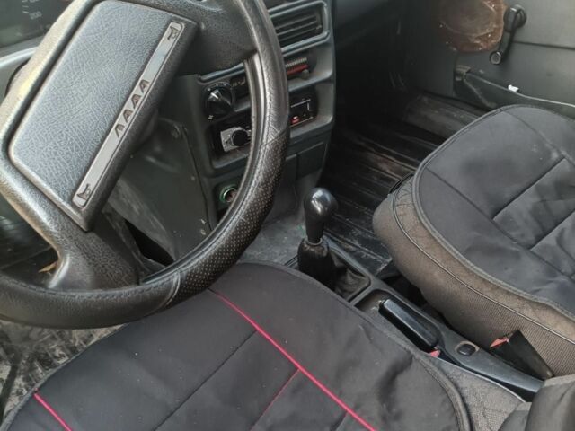 Сірий ВАЗ 2113 Самара, об'ємом двигуна 1.5 л та пробігом 224 тис. км за 1500 $, фото 4 на Automoto.ua