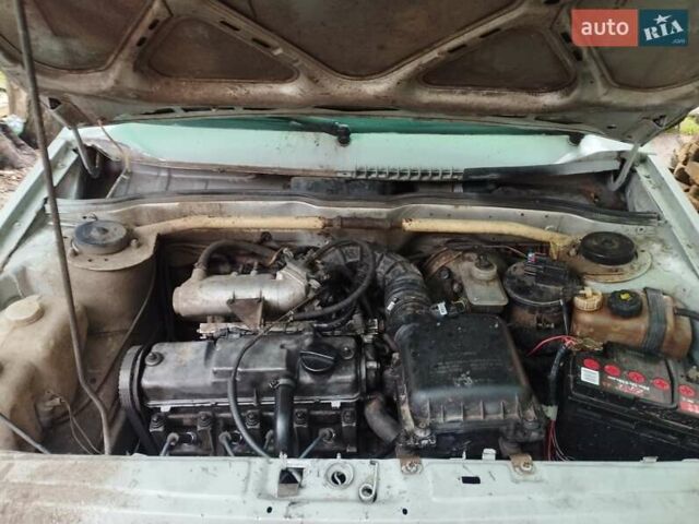 Сірий ВАЗ 2113 Самара, об'ємом двигуна 1.5 л та пробігом 261 тис. км за 900 $, фото 7 на Automoto.ua
