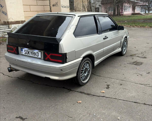 Сірий ВАЗ 2113 Самара, об'ємом двигуна 1.5 л та пробігом 242 тис. км за 1900 $, фото 4 на Automoto.ua