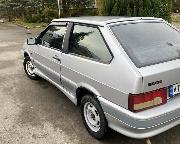 Сірий ВАЗ 2113 Самара, об'ємом двигуна 1.5 л та пробігом 122 тис. км за 1350 $, фото 7 на Automoto.ua