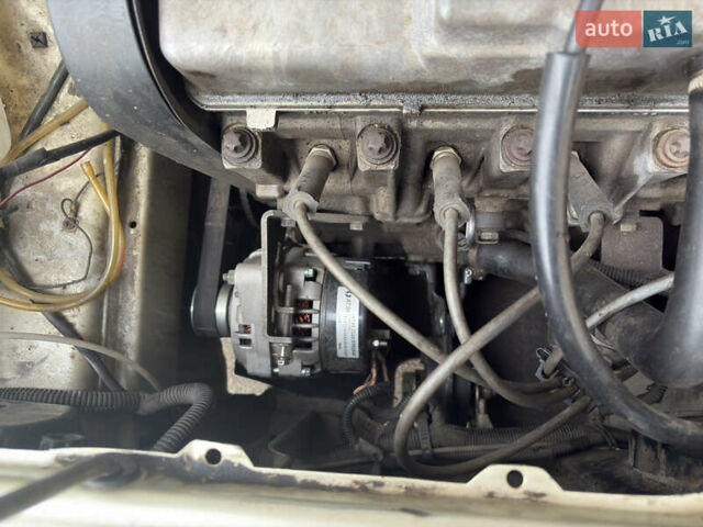 Сірий ВАЗ 2113 Самара, об'ємом двигуна 1.5 л та пробігом 242 тис. км за 1900 $, фото 14 на Automoto.ua