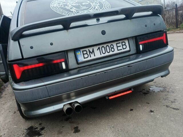 Серый ВАЗ 2113 Самара, объемом двигателя 1.5 л и пробегом 200 тыс. км за 1350 $, фото 16 на Automoto.ua