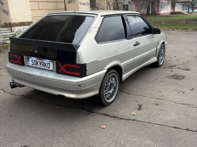 Серый ВАЗ 2113 Самара, объемом двигателя 1.5 л и пробегом 242 тыс. км за 1900 $, фото 3 на Automoto.ua