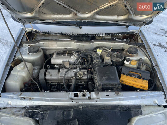Серый ВАЗ 2113 Самара, объемом двигателя 1.5 л и пробегом 225 тыс. км за 1350 $, фото 10 на Automoto.ua