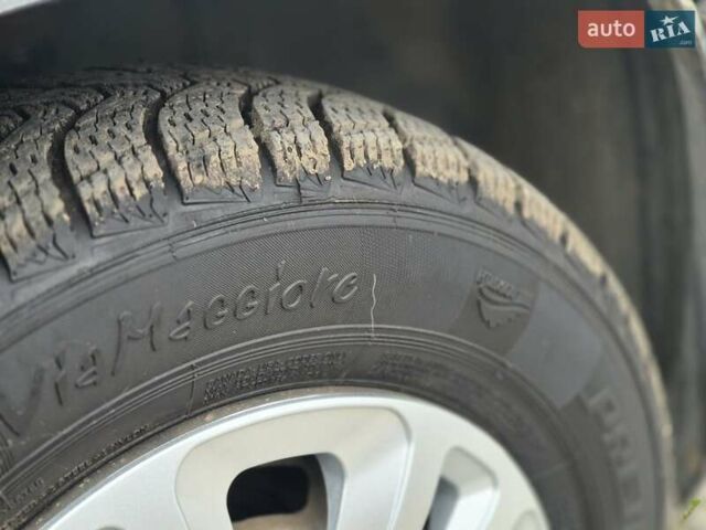 Сірий ВАЗ 2113 Самара, об'ємом двигуна 0 л та пробігом 247 тис. км за 1599 $, фото 9 на Automoto.ua