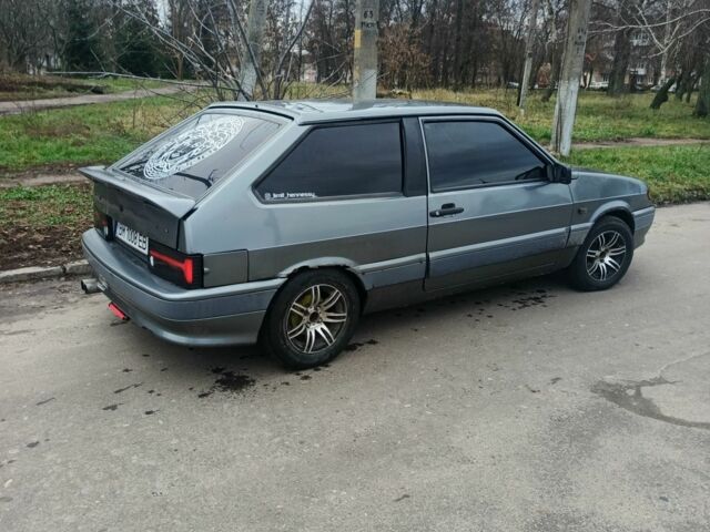 Серый ВАЗ 2113 Самара, объемом двигателя 1.5 л и пробегом 200 тыс. км за 1350 $, фото 6 на Automoto.ua