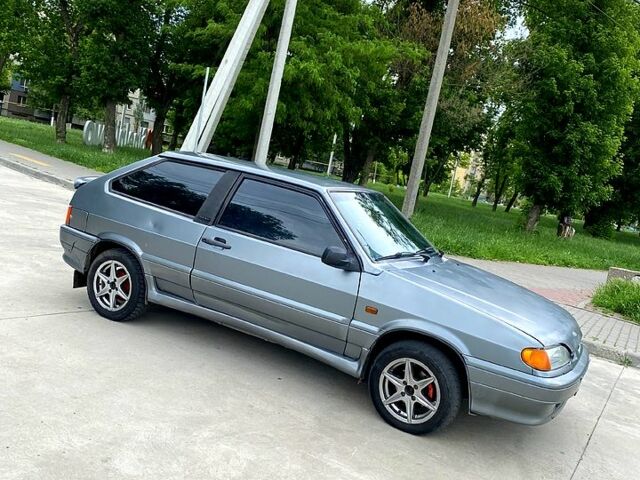 Серый ВАЗ 2113 Самара, объемом двигателя 1.5 л и пробегом 173 тыс. км за 1450 $, фото 2 на Automoto.ua