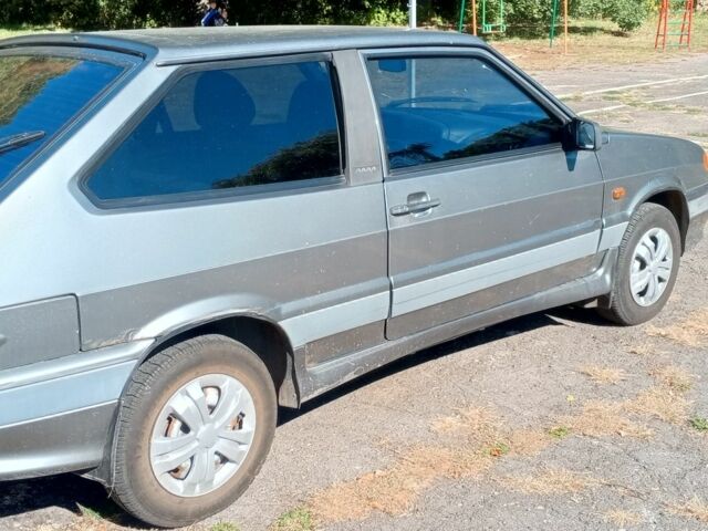 Серый ВАЗ 2113 Самара, объемом двигателя 1.5 л и пробегом 95 тыс. км за 2400 $, фото 2 на Automoto.ua