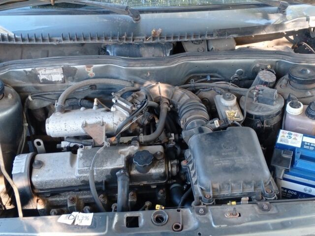 Серый ВАЗ 2113 Самара, объемом двигателя 1.5 л и пробегом 95 тыс. км за 2400 $, фото 12 на Automoto.ua