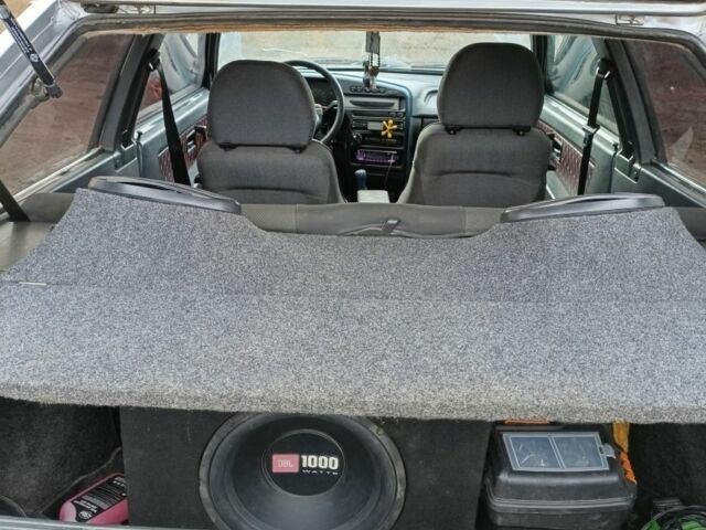 Сірий ВАЗ 2113 Самара, об'ємом двигуна 1.5 л та пробігом 205 тис. км за 1800 $, фото 3 на Automoto.ua