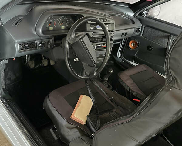 Сірий ВАЗ 2113 Самара, об'ємом двигуна 1.5 л та пробігом 257 тис. км за 1550 $, фото 6 на Automoto.ua