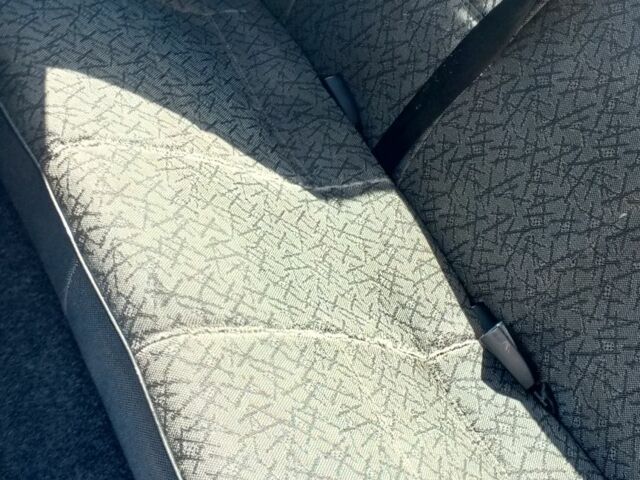 Серый ВАЗ 2113 Самара, объемом двигателя 1.5 л и пробегом 95 тыс. км за 2400 $, фото 11 на Automoto.ua