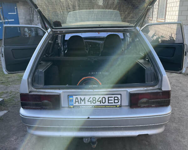 Сірий ВАЗ 2113 Самара, об'ємом двигуна 1.5 л та пробігом 257 тис. км за 1550 $, фото 2 на Automoto.ua