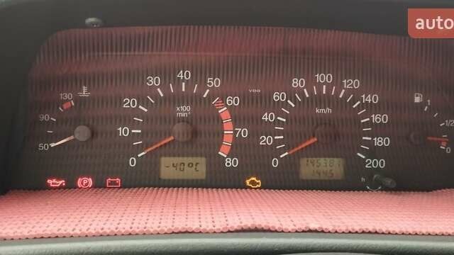 Серый ВАЗ 2113 Самара, объемом двигателя 1.5 л и пробегом 145 тыс. км за 1500 $, фото 7 на Automoto.ua