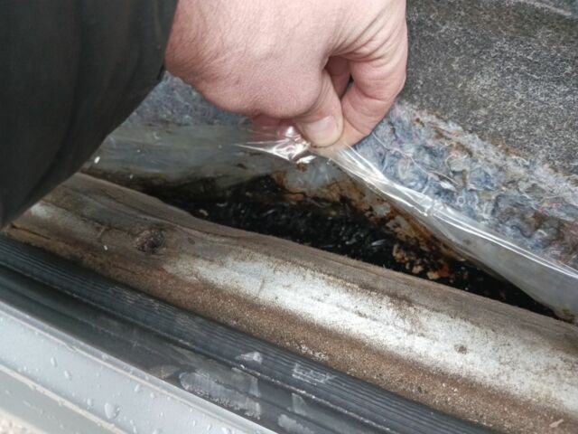 Сірий ВАЗ 2113 Самара, об'ємом двигуна 1.5 л та пробігом 204 тис. км за 2400 $, фото 6 на Automoto.ua