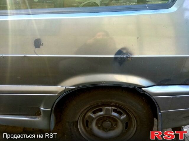 Сірий ВАЗ 2113 Самара, об'ємом двигуна 1.6 л та пробігом 315 тис. км за 1700 $, фото 4 на Automoto.ua