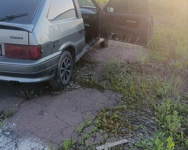 Серый ВАЗ 2113 Самара, объемом двигателя 1.6 л и пробегом 250 тыс. км за 1500 $, фото 15 на Automoto.ua
