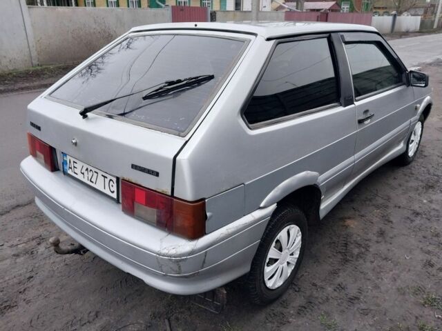 Серый ВАЗ 2113 Самара, объемом двигателя 1.6 л и пробегом 270 тыс. км за 1050 $, фото 4 на Automoto.ua