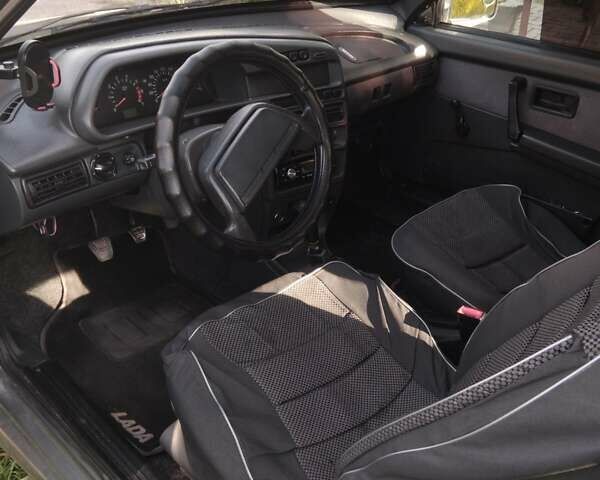 Сірий ВАЗ 2113 Самара, об'ємом двигуна 1.6 л та пробігом 214 тис. км за 1549 $, фото 5 на Automoto.ua