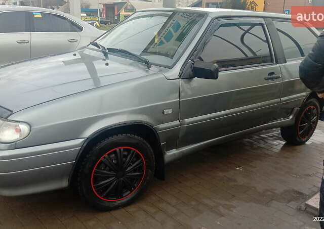 Серый ВАЗ 2113 Самара, объемом двигателя 1.6 л и пробегом 250 тыс. км за 2300 $, фото 2 на Automoto.ua