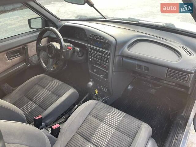 Серый ВАЗ 2113 Самара, объемом двигателя 1.6 л и пробегом 180 тыс. км за 1750 $, фото 25 на Automoto.ua