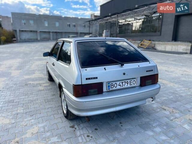 Серый ВАЗ 2113 Самара, объемом двигателя 1.6 л и пробегом 180 тыс. км за 1750 $, фото 12 на Automoto.ua