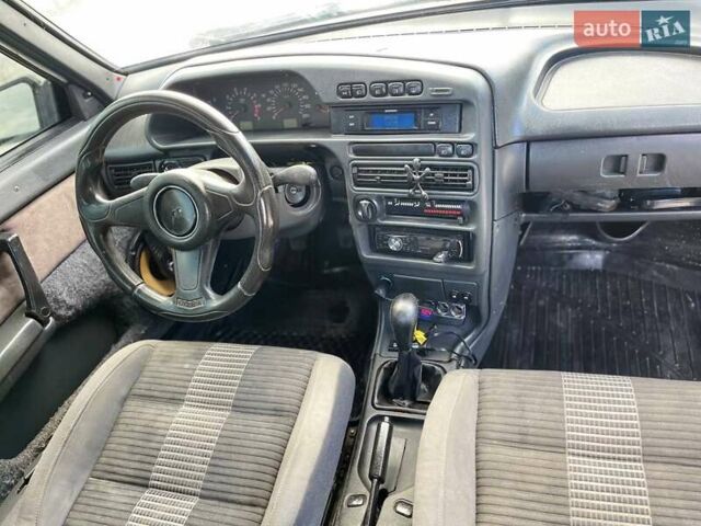 Серый ВАЗ 2113 Самара, объемом двигателя 1.6 л и пробегом 180 тыс. км за 1750 $, фото 21 на Automoto.ua