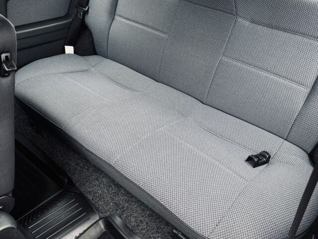 Серый ВАЗ 2113 Самара, объемом двигателя 1.6 л и пробегом 33 тыс. км за 3500 $, фото 6 на Automoto.ua