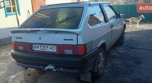 Серый ВАЗ 2113 Самара, объемом двигателя 1.6 л и пробегом 297 тыс. км за 1100 $, фото 4 на Automoto.ua